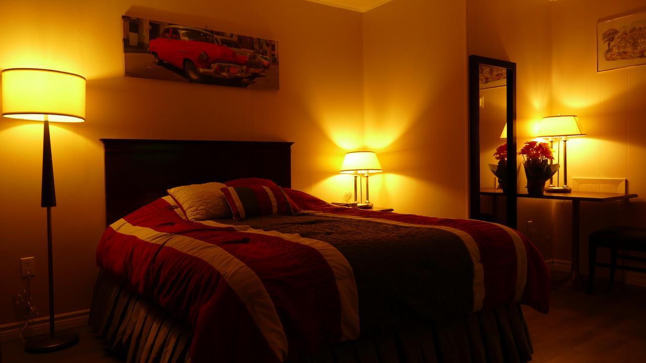 The White Horse Motel Cornwall Eksteriør billede